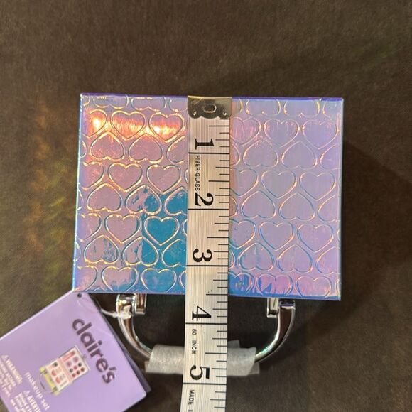 Girl’s Claire's Club Holographic Kids Travel Makeup Set - Picture 7 of 11